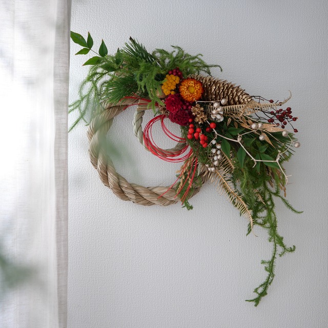 2024年　お正月しめ縄飾り(L)　華やか花材　フレッシュグリーン入り　