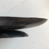 黒鉄のお皿 底台付 M 直径15cm