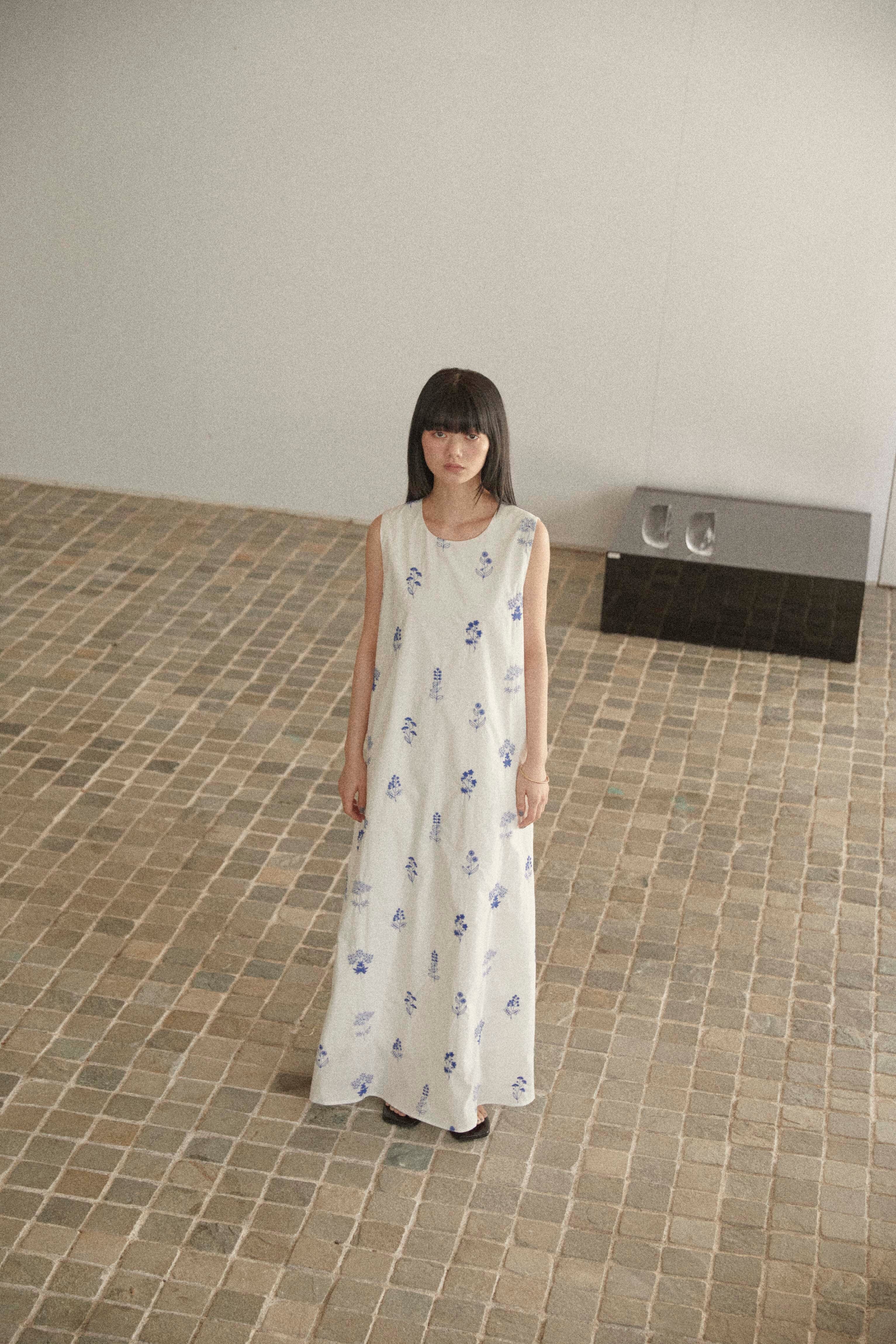 DU250522 Flower Embroidery One Piece 【Tsizeあり】【Re Stock】 | dium.