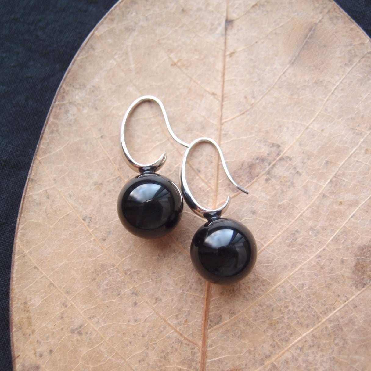 再入荷【Silver color】Black onyx Drop Earrings／ブラックオニキス