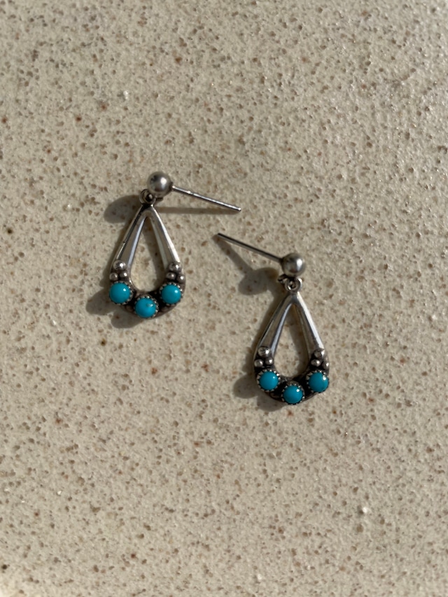 Vintage Sterling Silver Earring