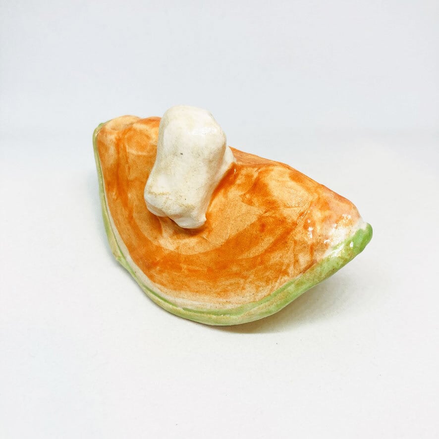 しろくまメロンのお香たて/ すずきたまみ / 陶芸作品