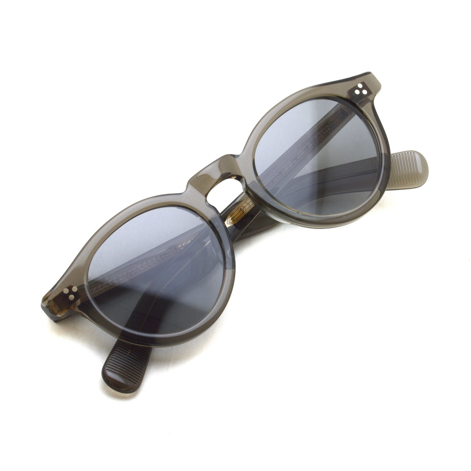 EYEVAN アイヴァン | 中目黒のメガネ・サングラスセレクトショップ 