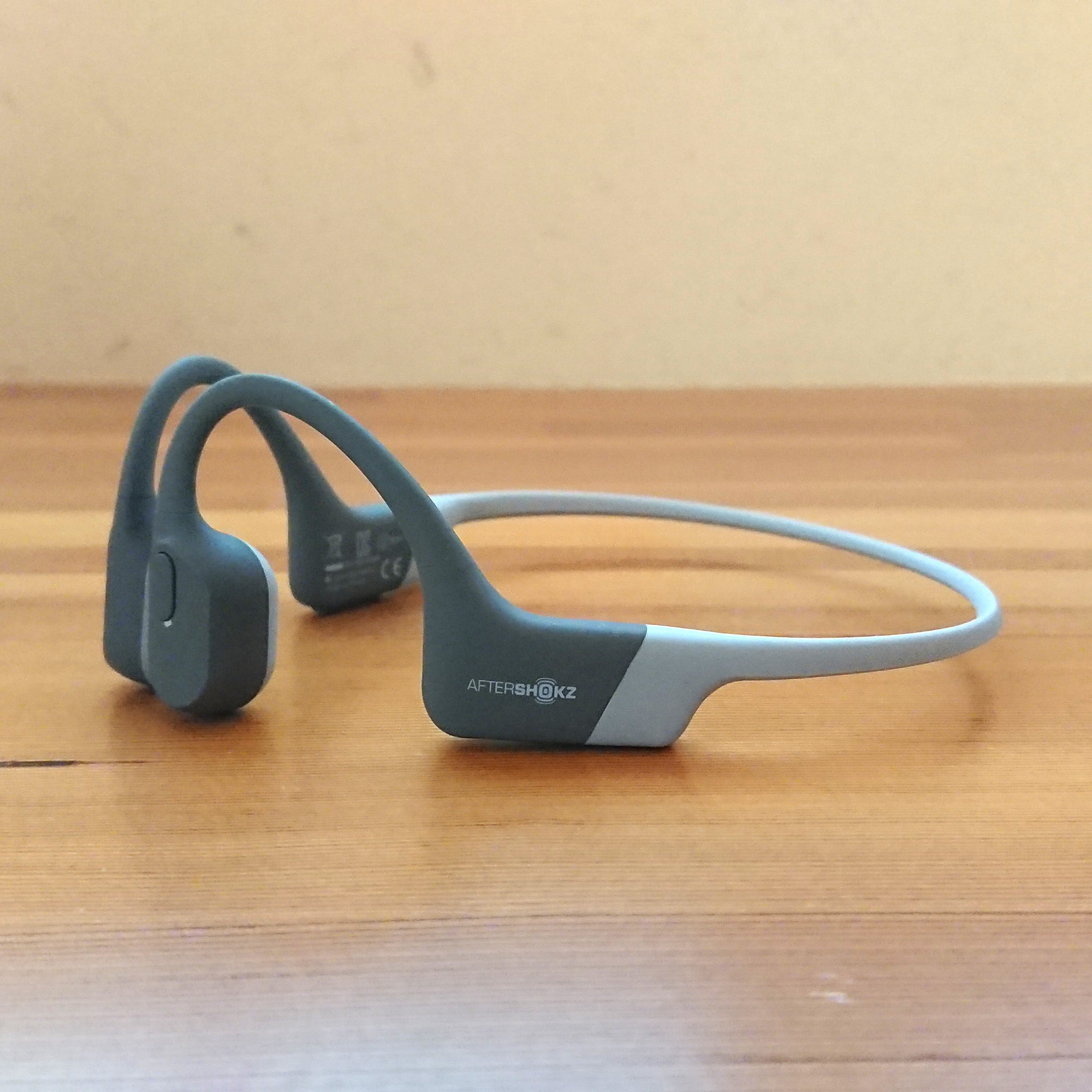 耳をふさがない骨伝導式‼】Aftershokz AEROPEX 骨伝導ワイヤレス ...