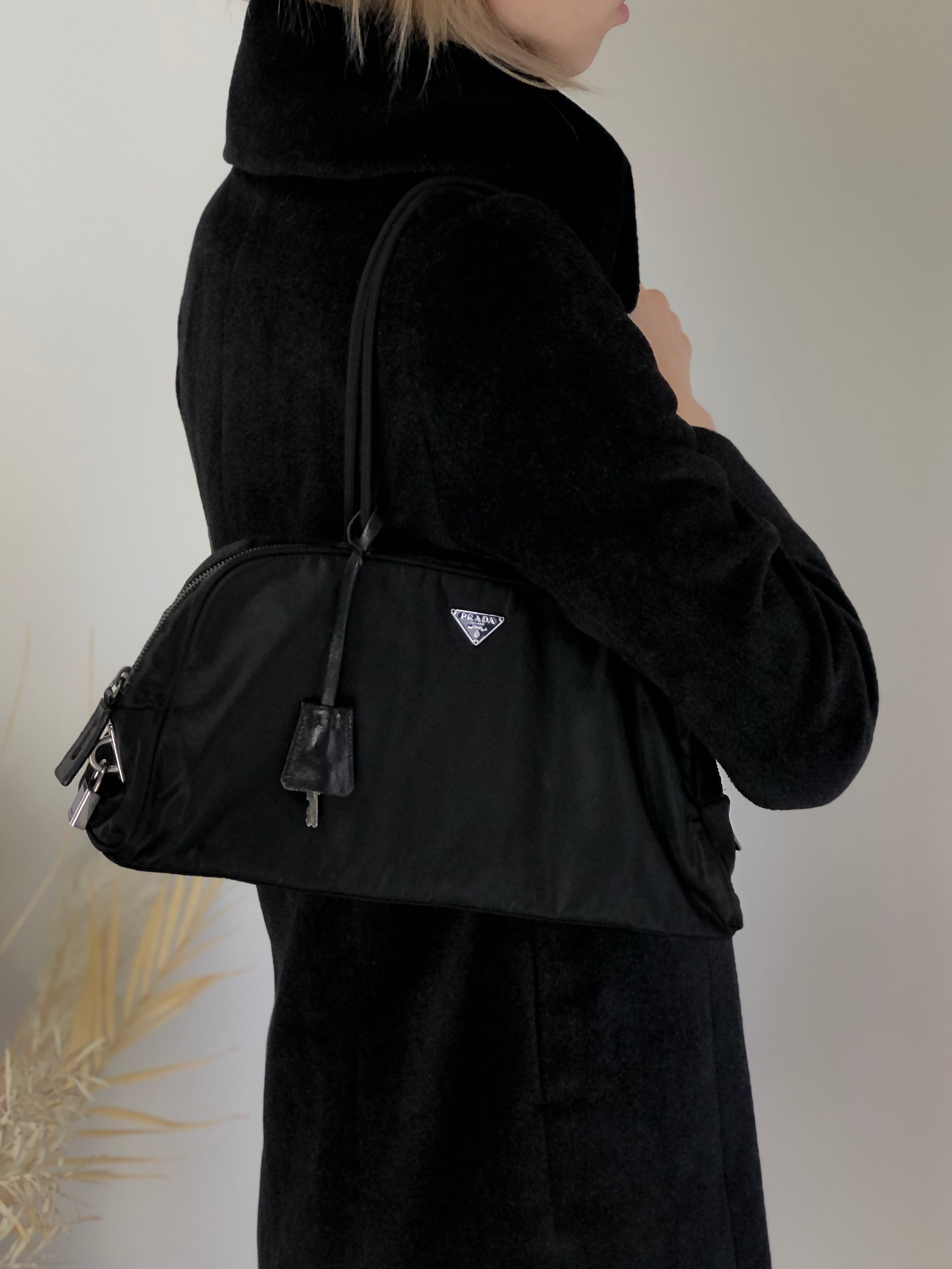 PRADA プラダ トートバッグ ブラック トライアングルロゴ ナイロン パドロック ミニボストン vintage ヴィンテージ オールド a3zkst