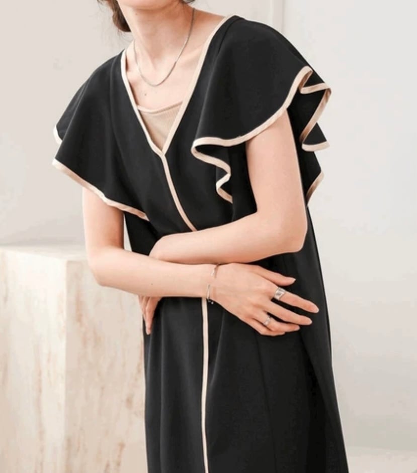 配色パイピングワンピース