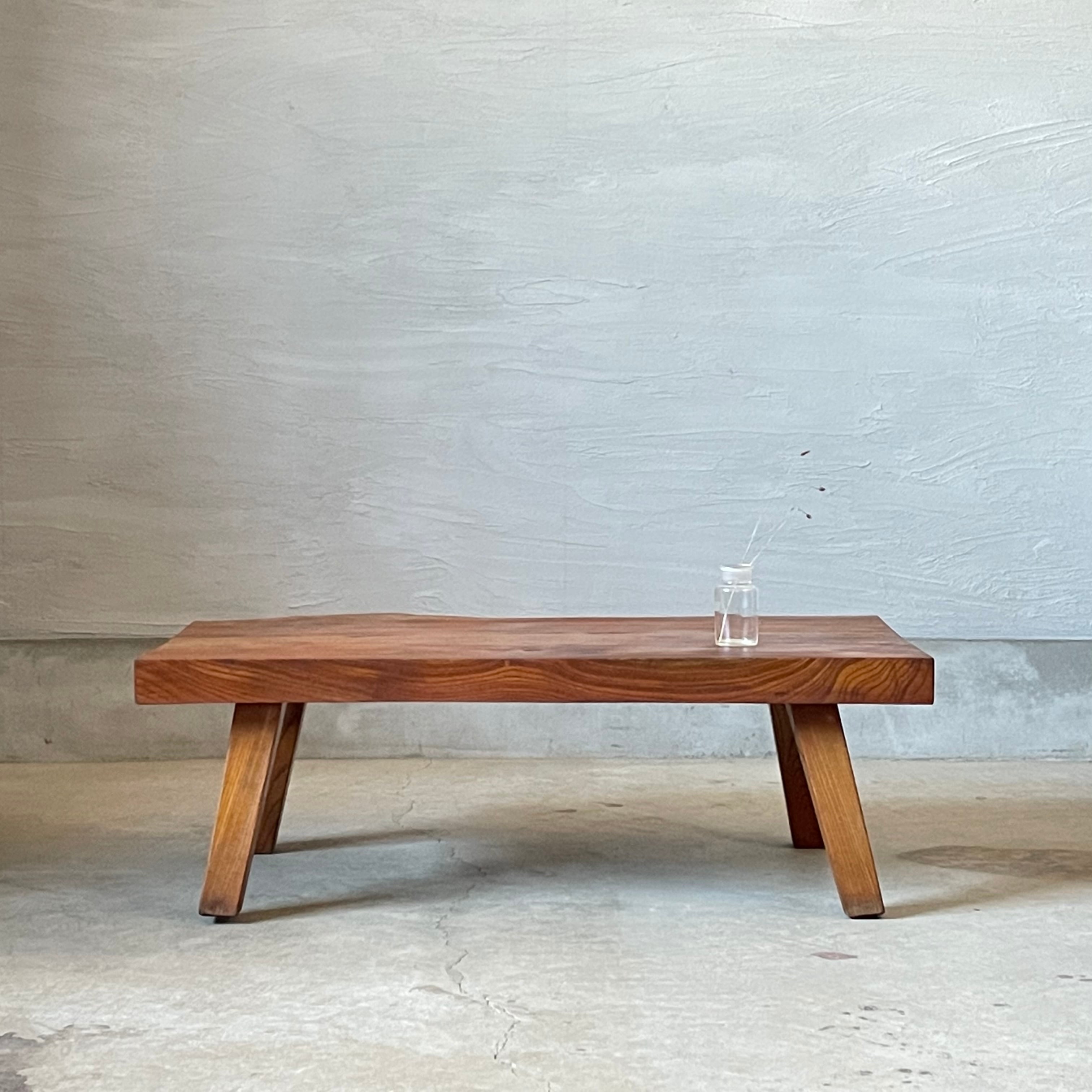 一枚板のコーヒーテーブル