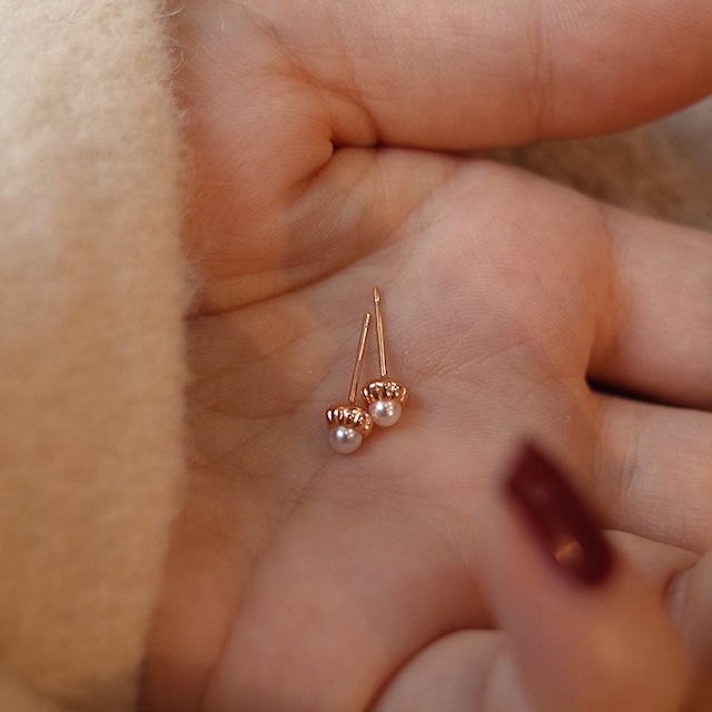 small pearl pierce K749