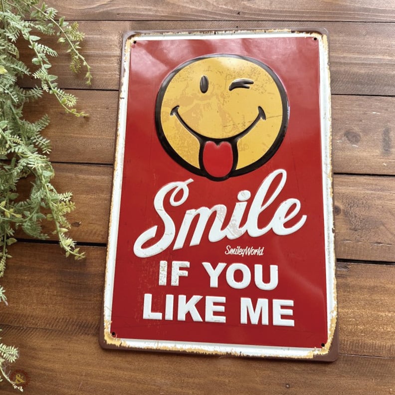 アンティーク エンボス サインプレート スマイル SMILE / インテリア