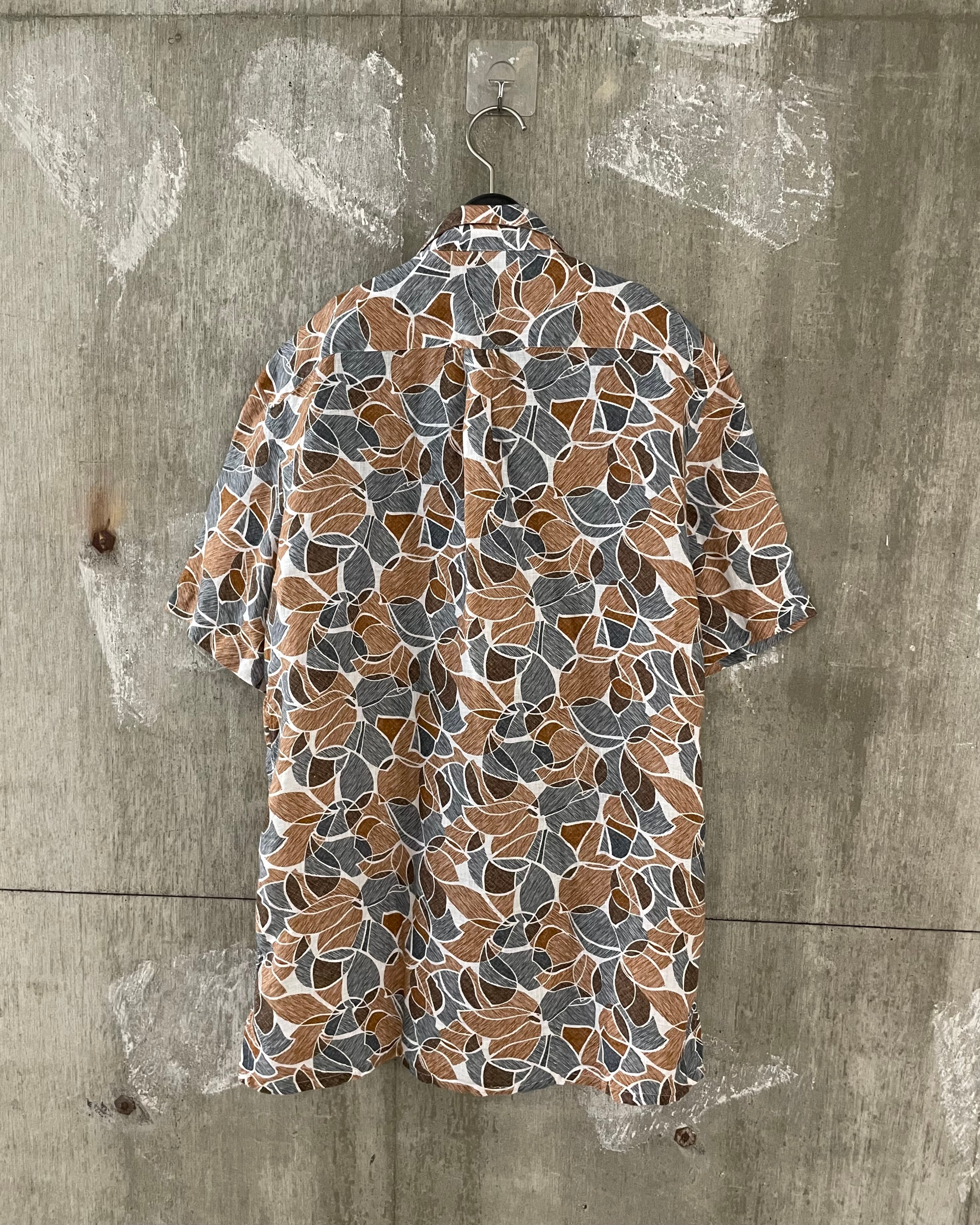 美品 フィナモレ リネン オープンカラー シャツ 麻100% イタリア製 キナリ 美品 フィナモレ リネン オープンカラー シャツ 麻100