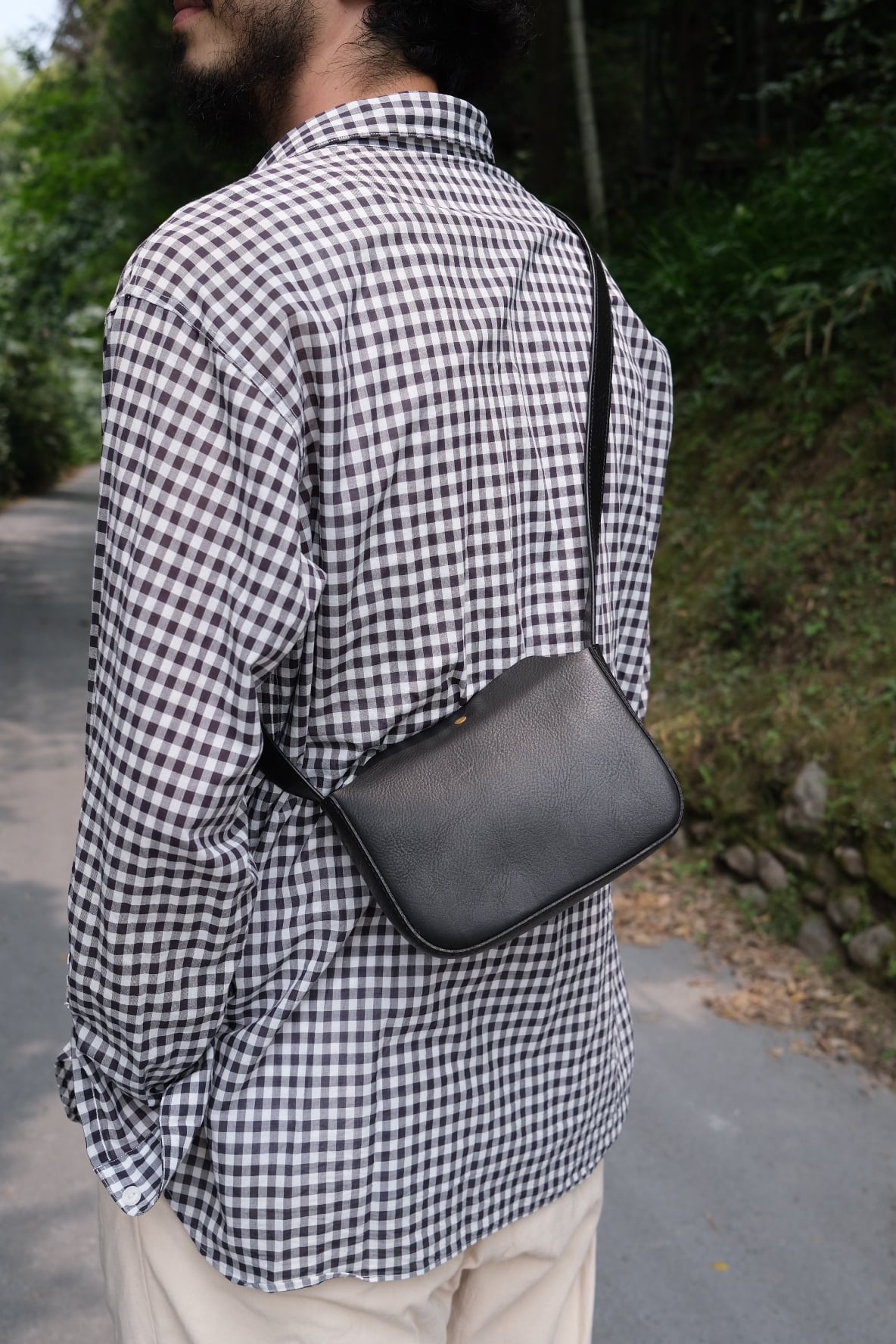 テンテ　tente stand shoulder レザーショルダーバッグ 即納》 stand shoulder (S) | TENTE Handcrafted