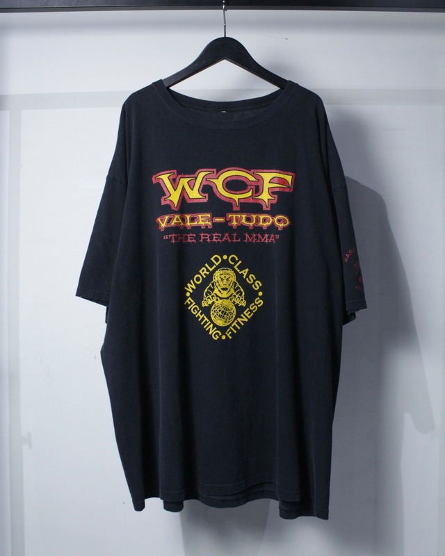 【Caka BLACK】“WCF” Special Graphic Vintage T-Shirt