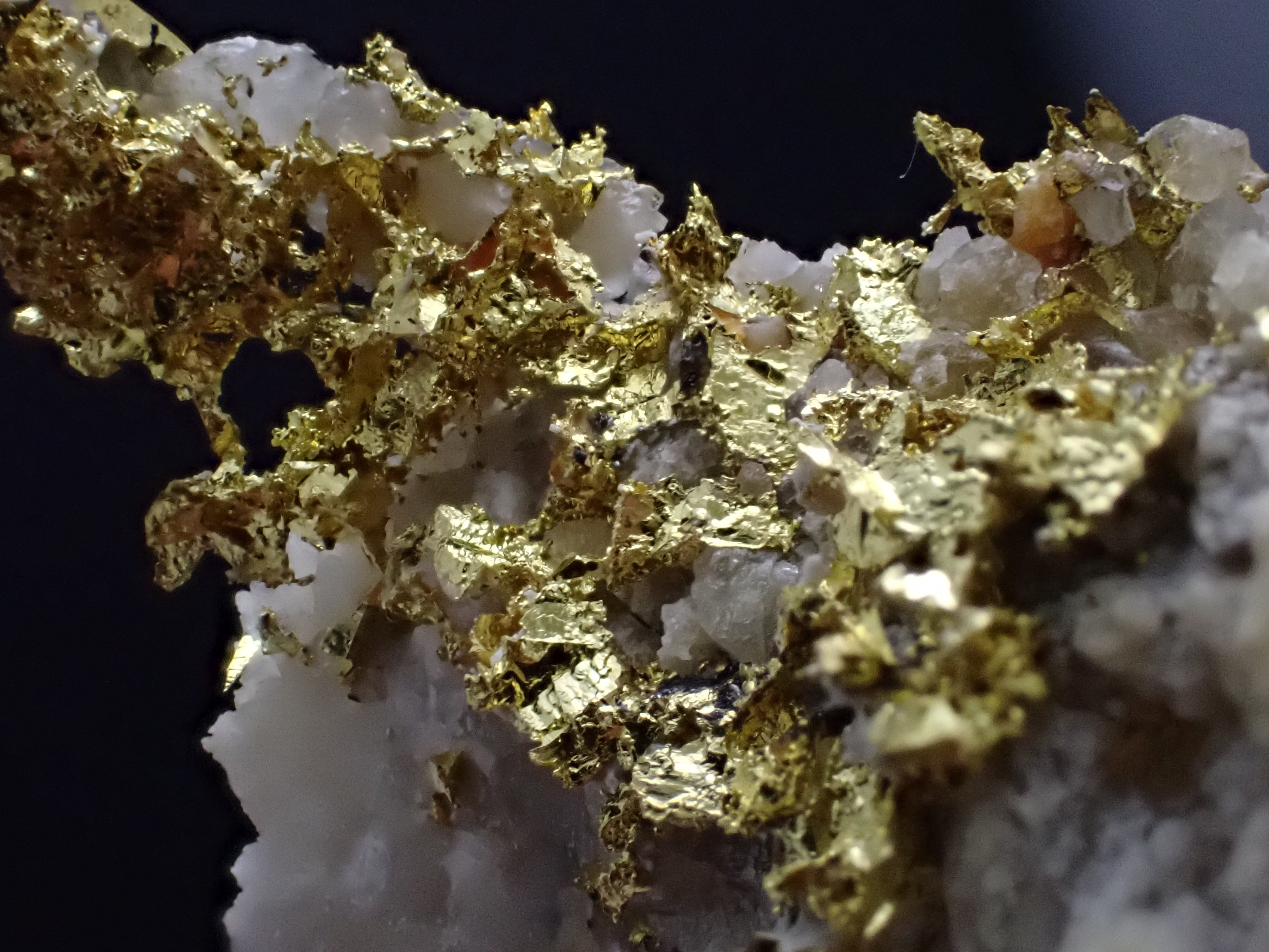 イタリア産】自然金 ネイティブゴールド 原石 鉱物 標本 天然石 | 石処