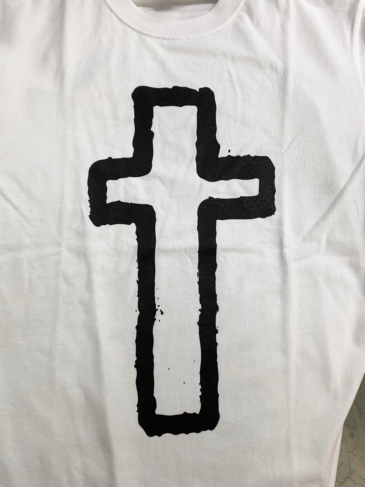 GODSIZE CROSS TEE [WHITE]