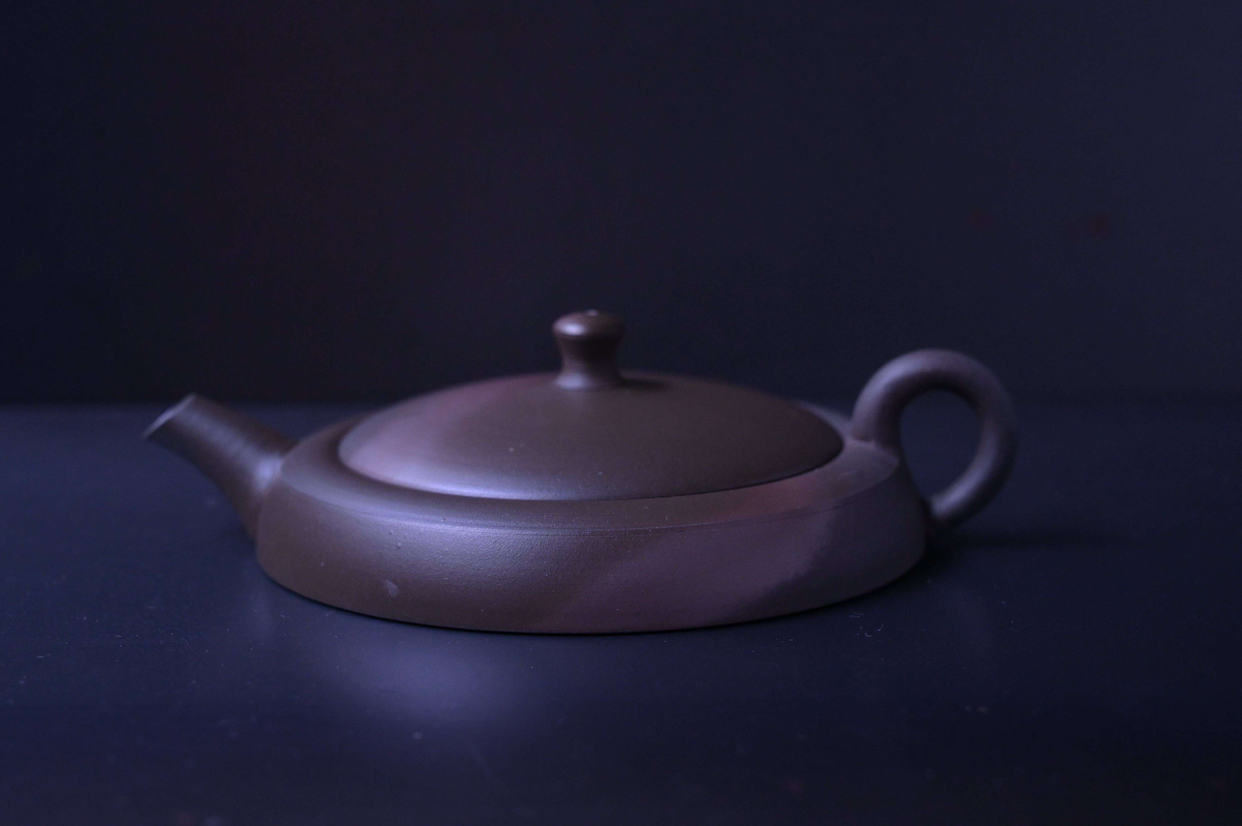 茶壷 伊藤成二 金属手茶壷 とても小さい急須 満容量90ml 作家もの日本茶中国