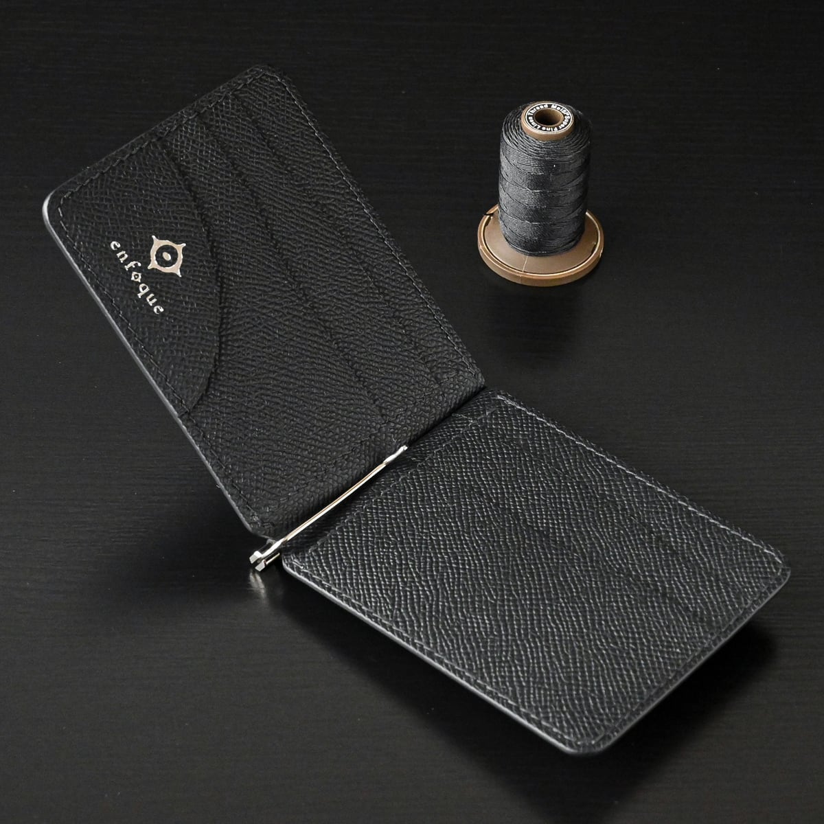 手縫い仕立てのマネークリップ財布【薄型 】 黒桟革&フレンチカーフ