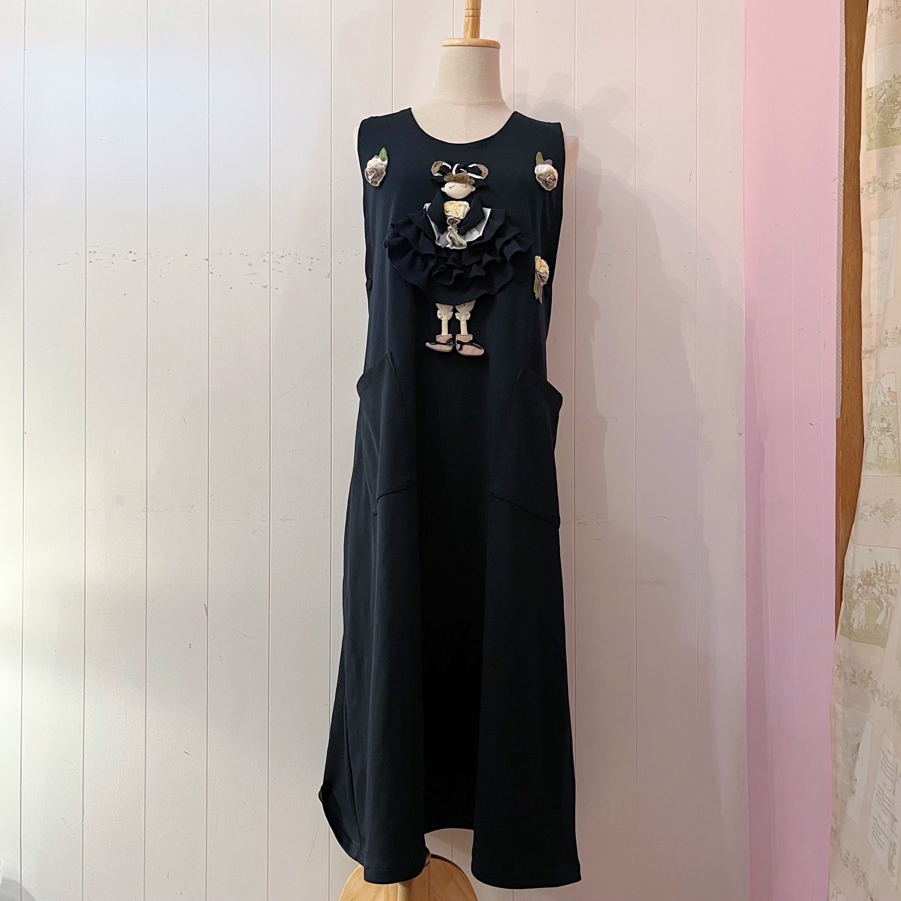 flower doll applique jumper skirt
