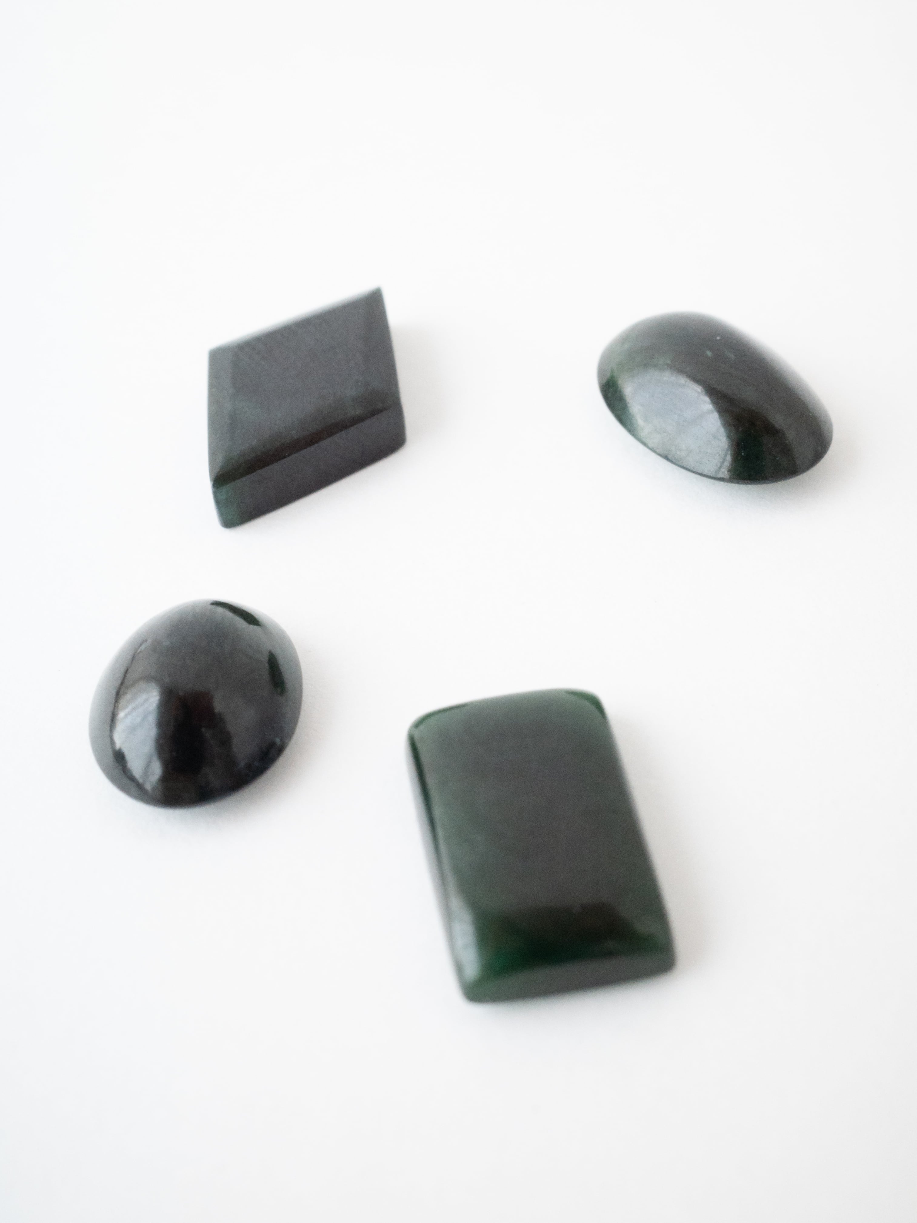 黒翡翠 - b15 | SELSHA