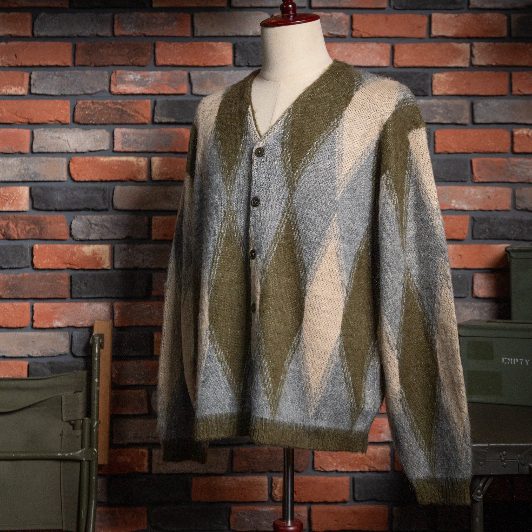 TOWN CRAFT】Vintage Pattern Shaggy Cardigan 
