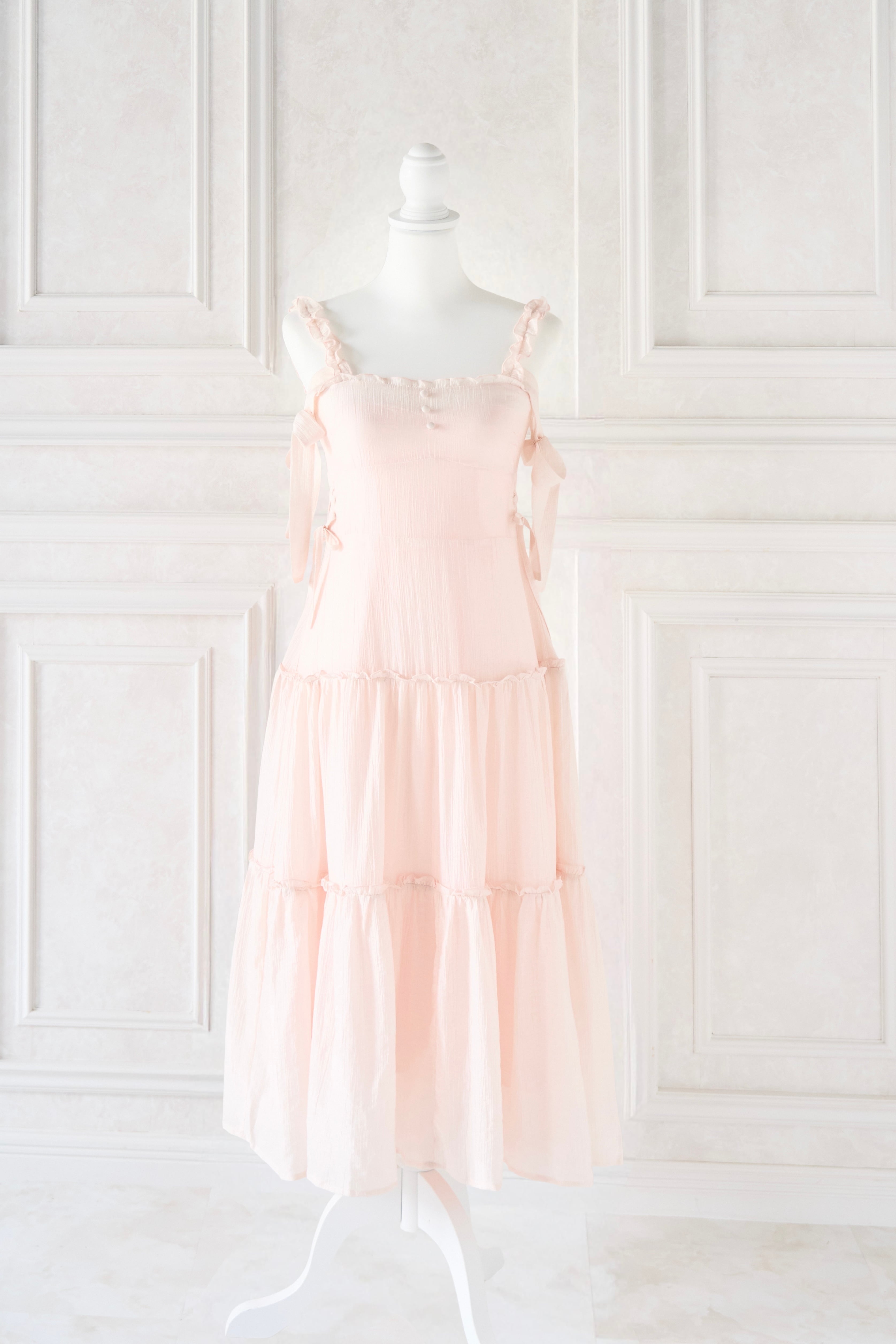milky ribbon tiered op | meltie