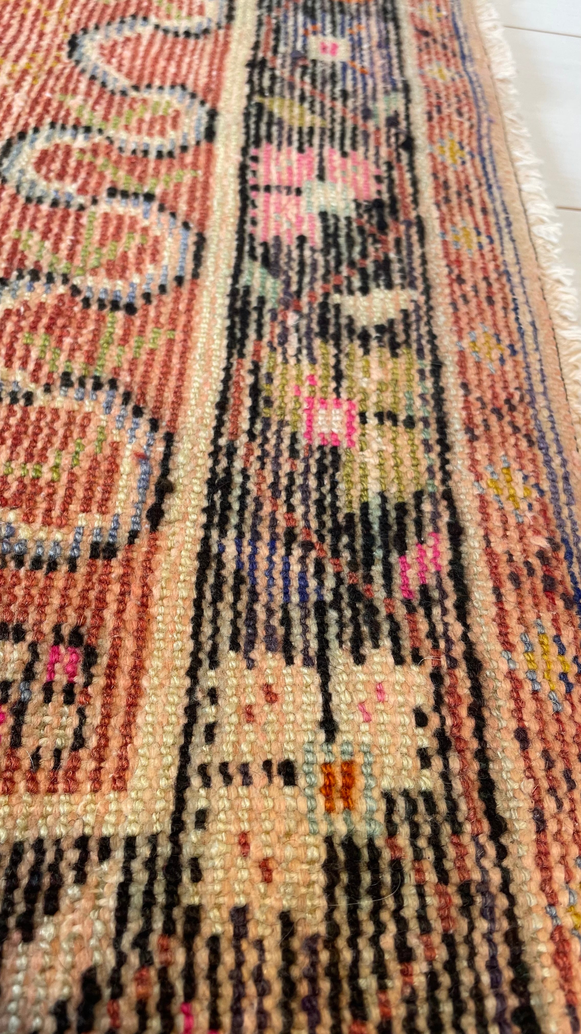 トルコ絨毯【デニズリ(ギュネイ)・50歳程・89×169cm】 | The Souq