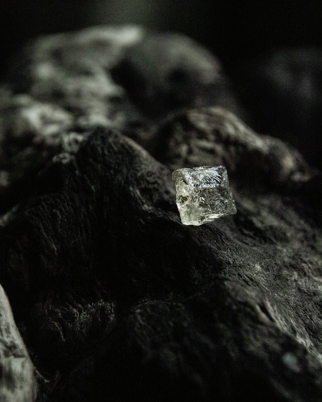 原石ピアス レモンクォーツ