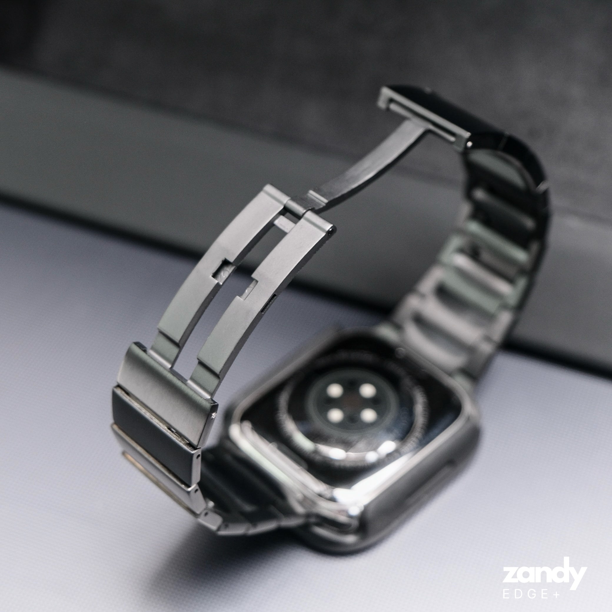 EDGE+》【SET】B065/C006 Apple Watch エフォートレスブレスバンドSV＋