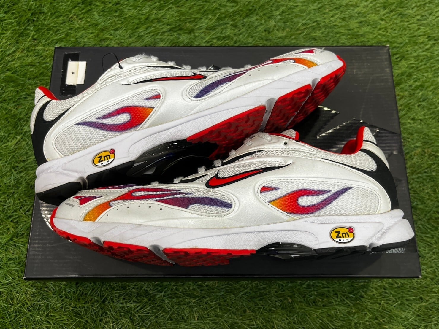 Supreme × NIKE ZOOM STREAK SPECTRUM PLUS WHITE AQ1279-100 27.5cm  