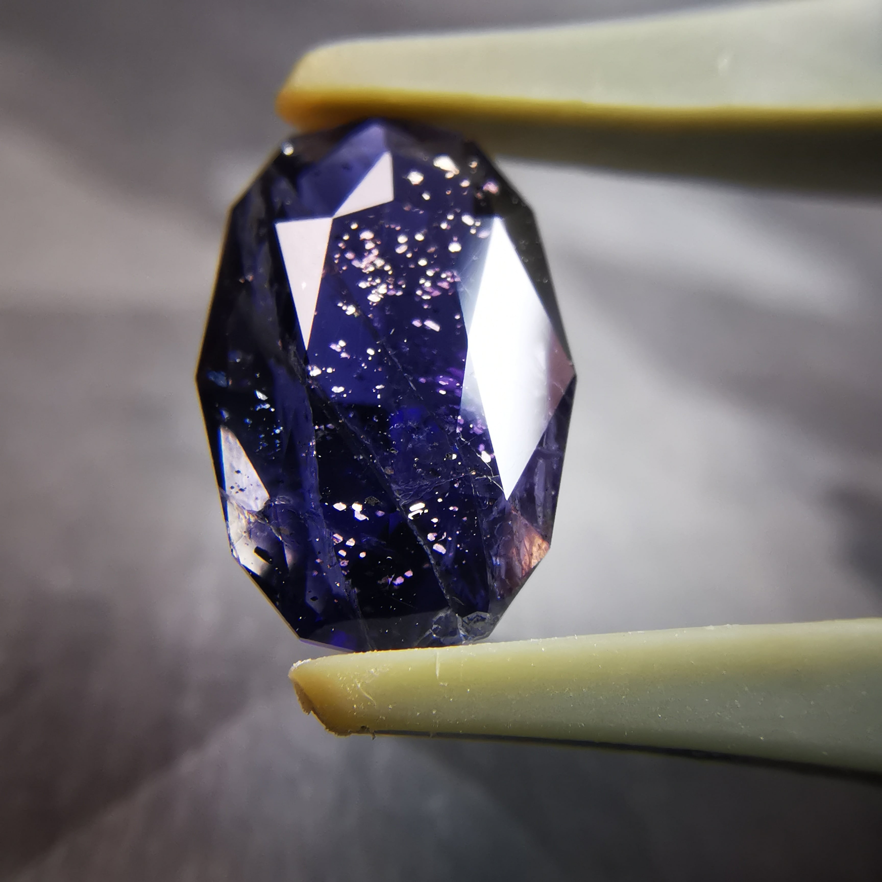 アイオライトサンストーン 1.56ct / W-3215A | Tam＆Tam Gem