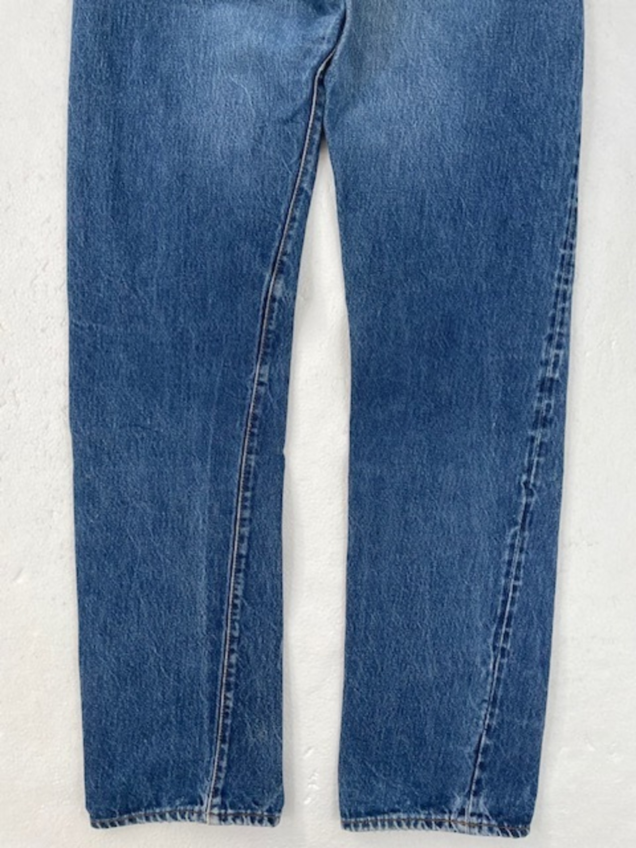 M-101 リーバイス Levis501古着 1982年赤耳 米国製刻524　W 78cm  股下 87cm　　