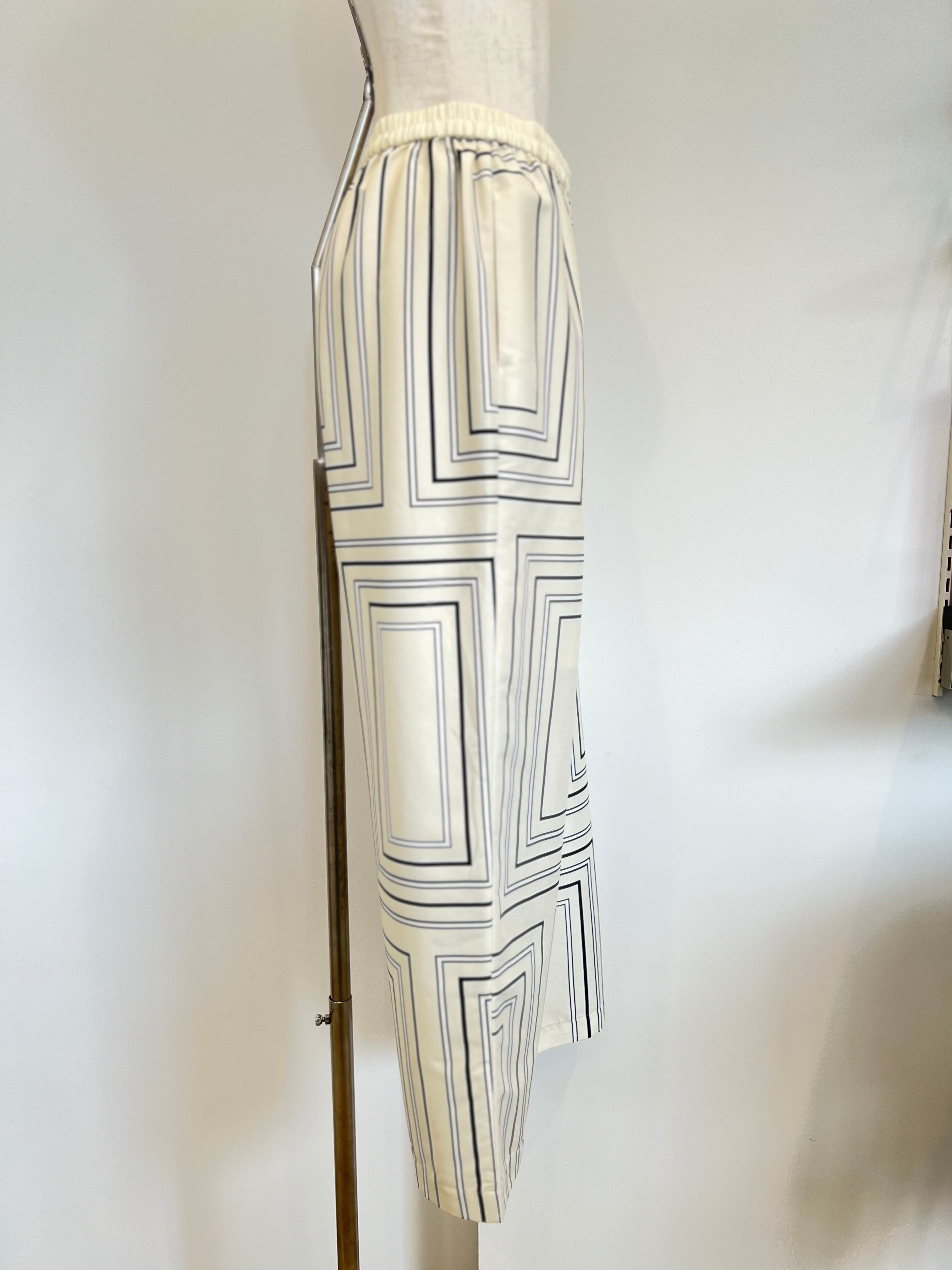 【CHIGNON】3454-026MK オリジナルスクエアパネル柄パンツ