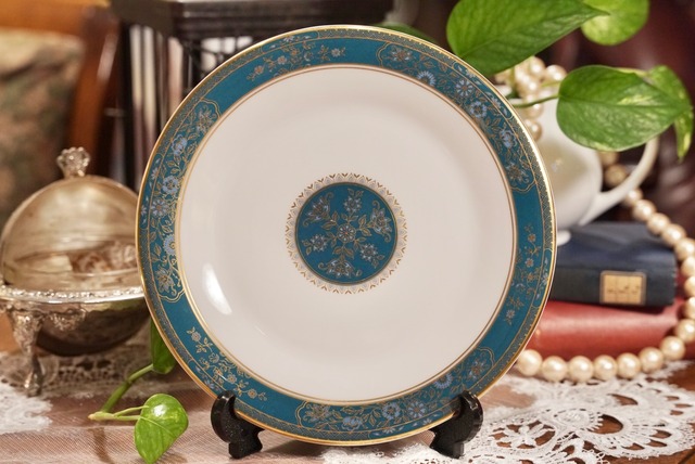 A【Royal Doulton】ロイヤルドルトン CARLYLE（カーライル） プレート