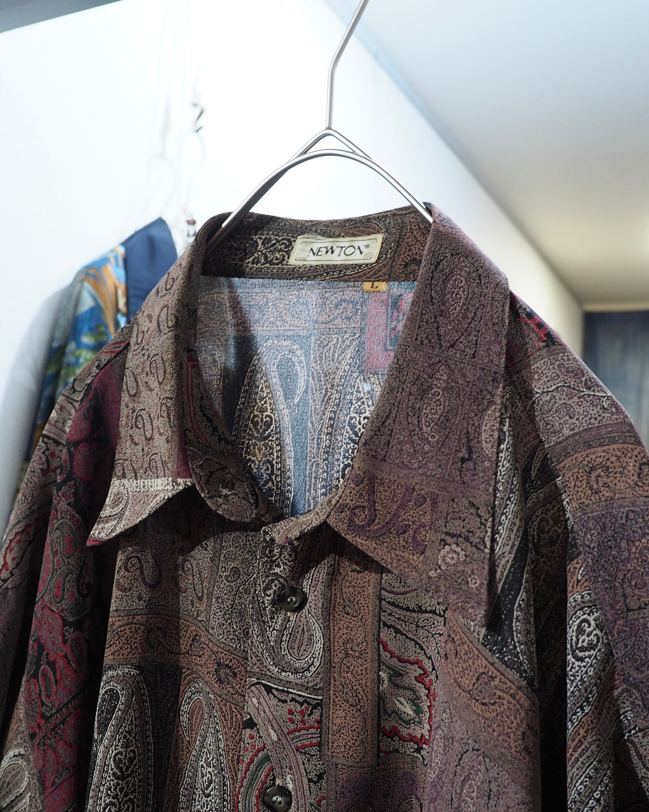 1990s Beautiful Classic Paisley pattern vintage loose SS shirt