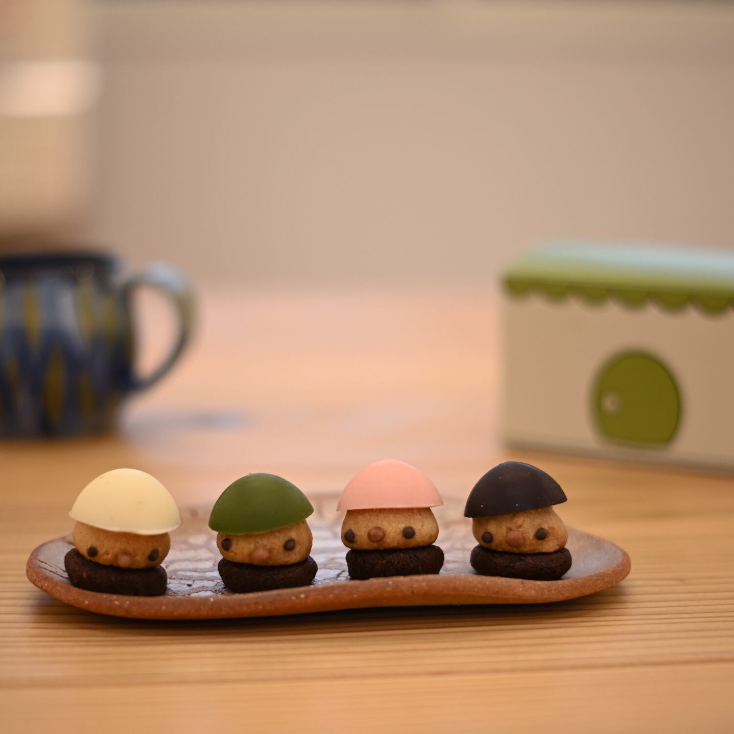 どんぐり子 数量限定！！デカどんぐり 赤 【K-0600001】｜Swing Kids