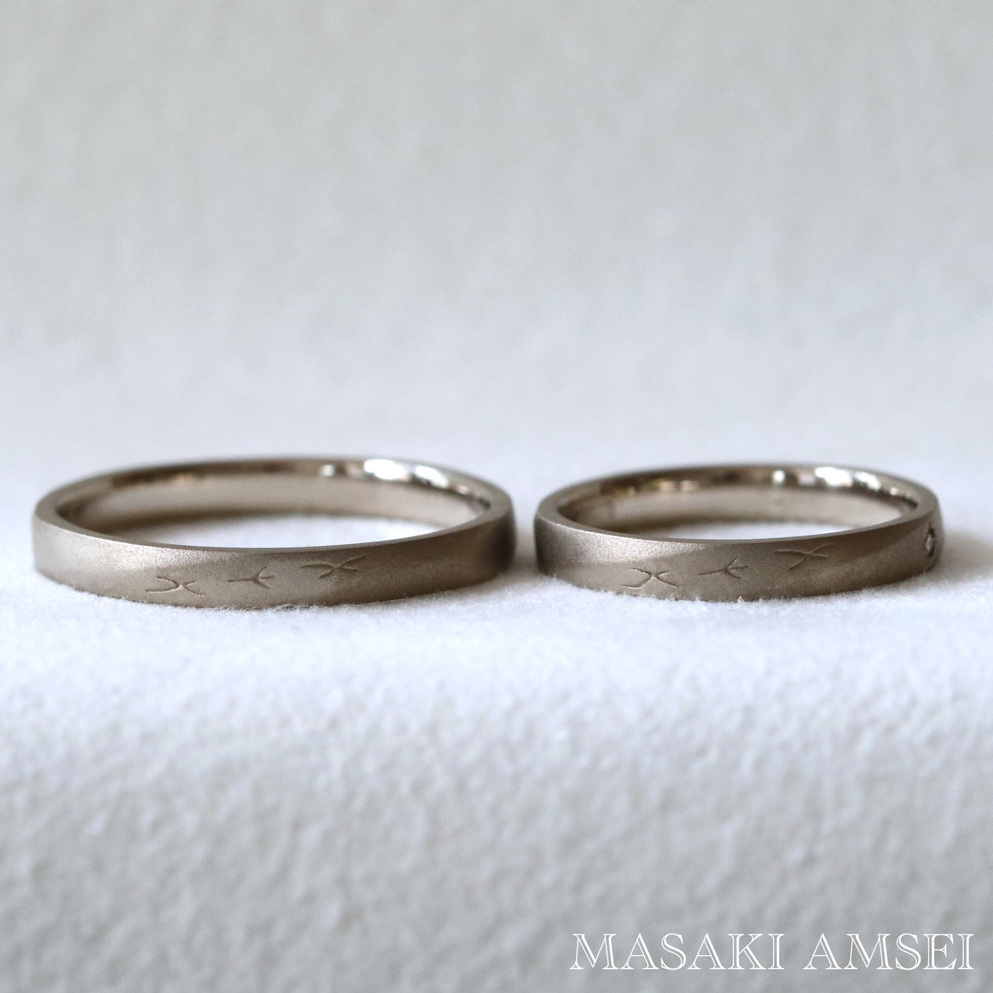 【愛鳥の結婚指輪】オカメインコ・文鳥・セキセイインコの足跡
