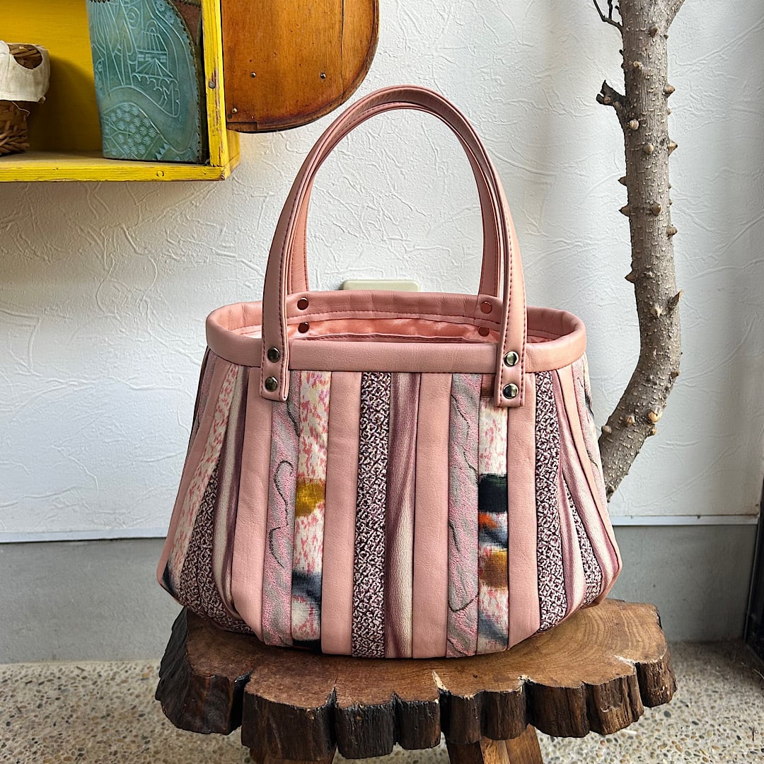 革と古布のバッグ | Atelier LeatherN - レザークラフト「ナホの手作り
