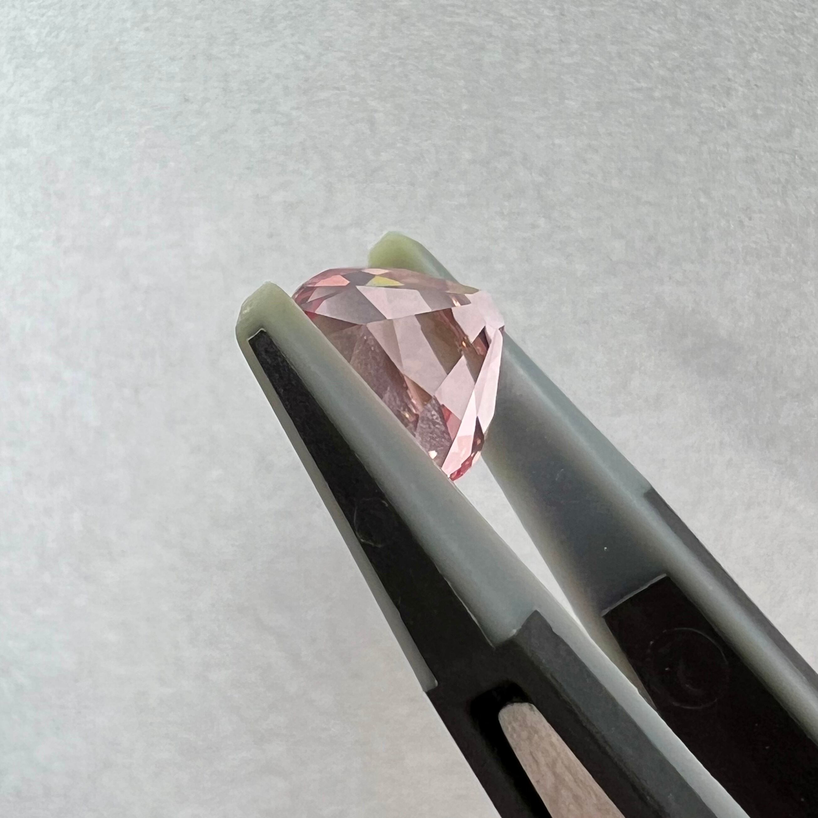 再結晶 ピンクサファイア オールドマインカット 2ct ジュエリールース