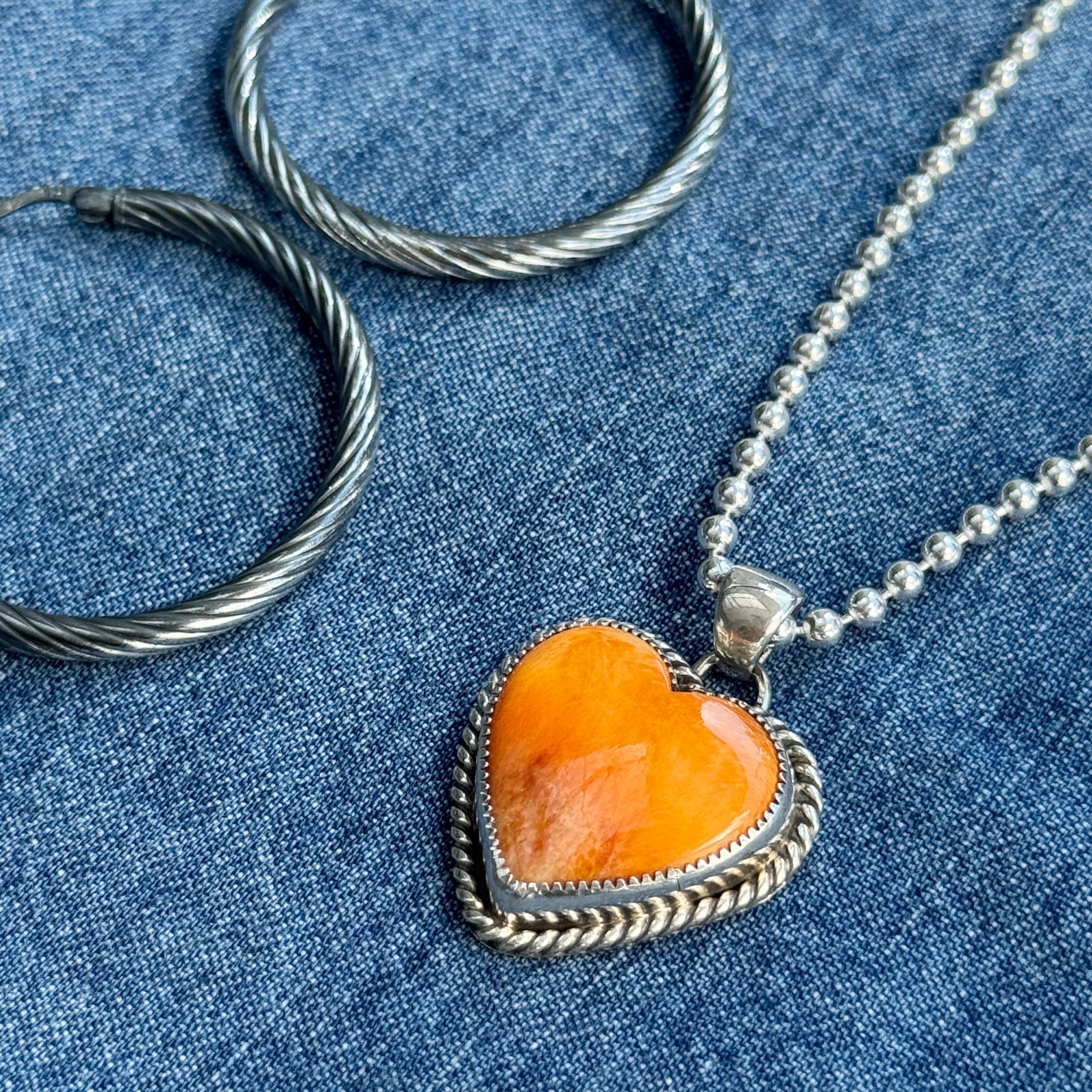 再入荷】《Indian Jewelry 》【 一点物 】ハート スパイニー