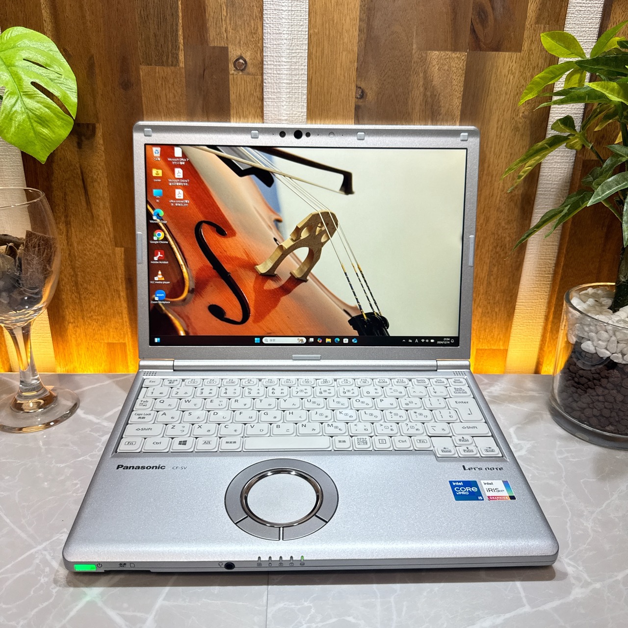 人気 LTEモデル Panasonic Let's note SV1/第11世代/メモリ16GB/SSD256GB/ビジネス向き/軽量ノートパソコン