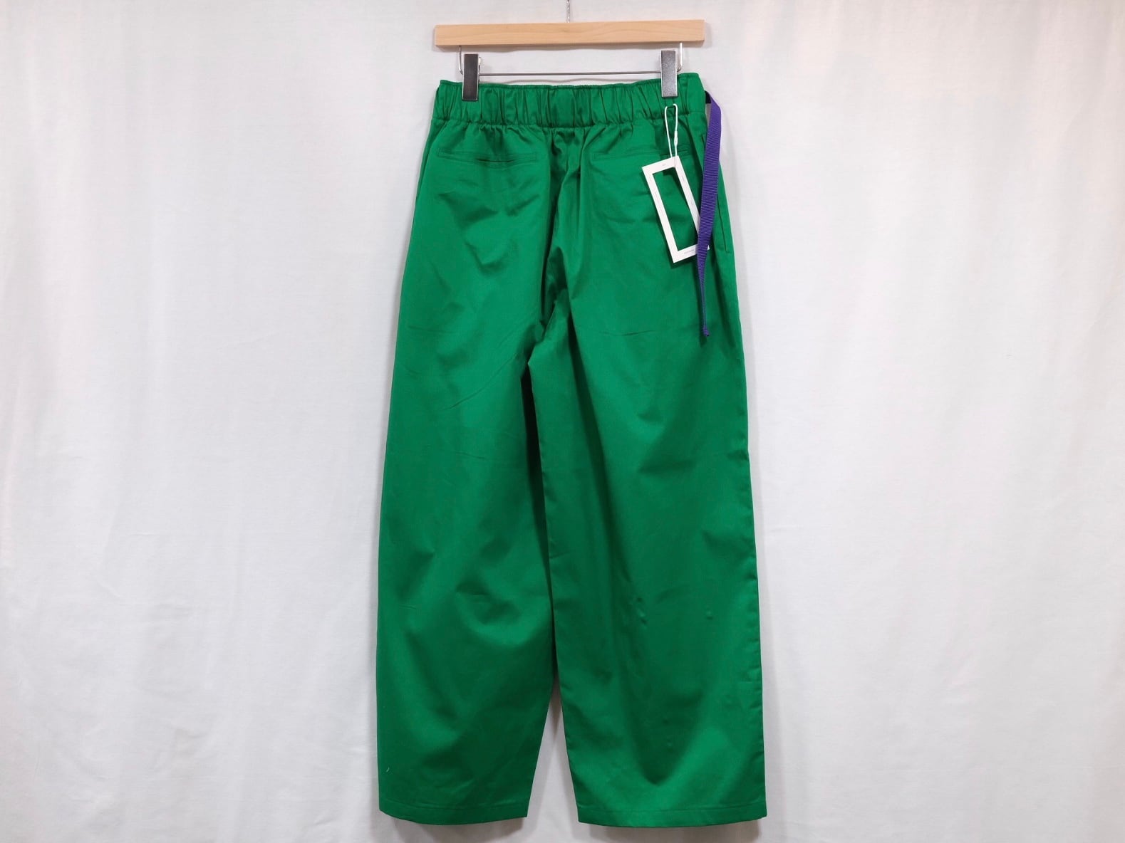 パンツ REVERBERATE BELTED TROUSERS TYPE3 REVERBERATE”BELTED TROUSERS TYPE3 GREEN” | Lapel online store
