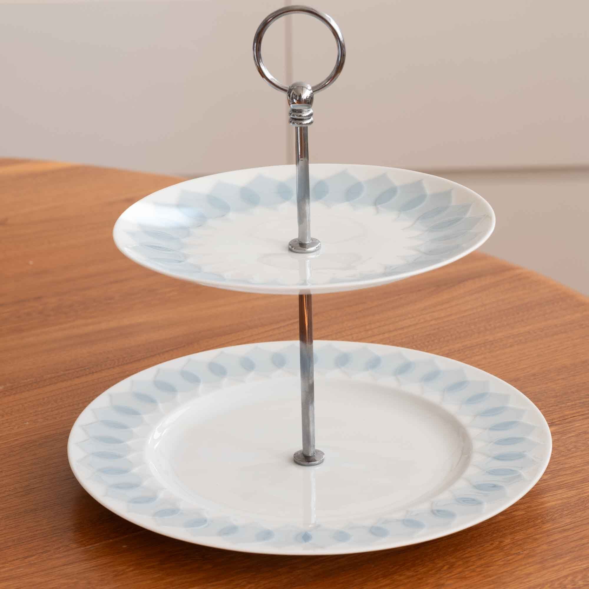 ケーキスタンド1 ドイツローゼンタール ビョルン・ヴィンブラッド デザイン「ロータス」パターン