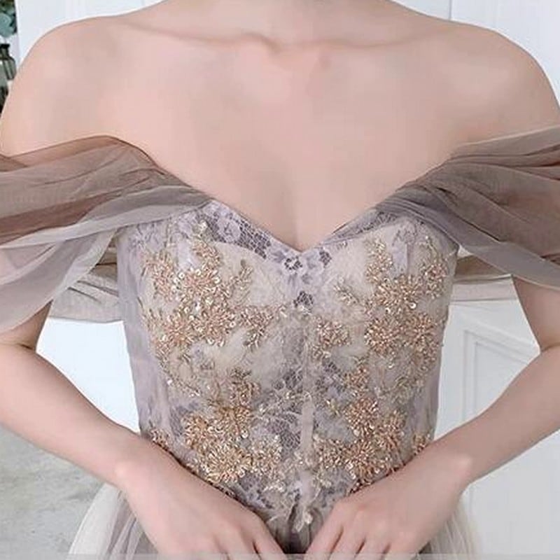 肩出しオフショルダーボリュームロングドレス L00089 | キャバ嬢向け