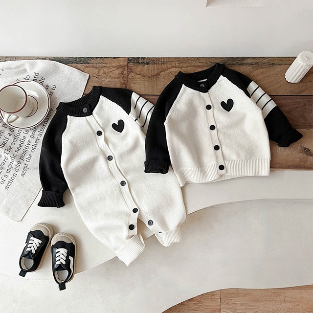 【BABY&KID】冬作ハート柄ニット連体服ORカーディガン