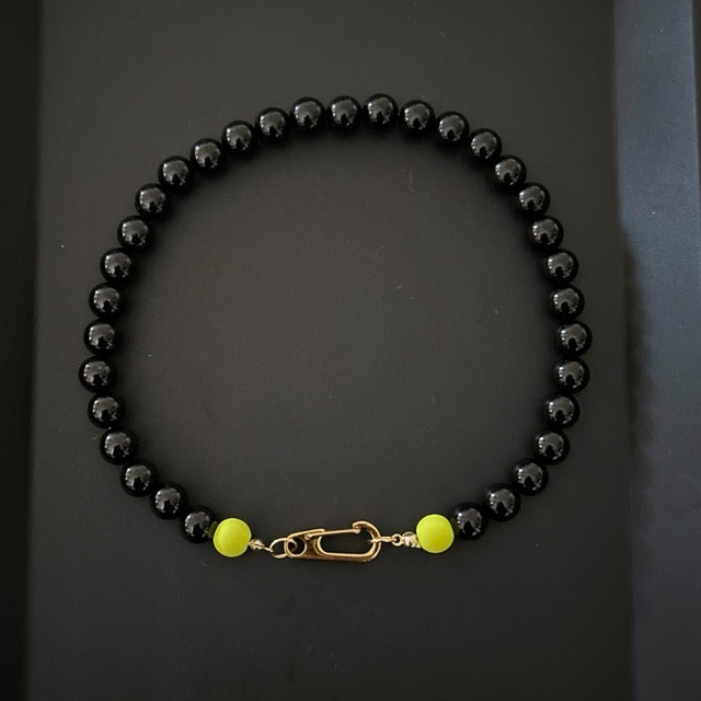 TEKUTEKUネックレス×ネオンイエロー