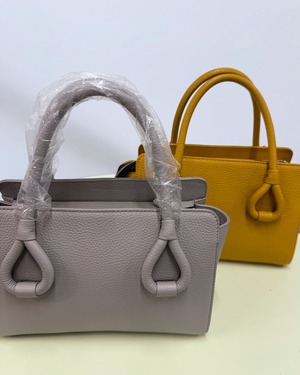 イタリアンカウレザーバッグ