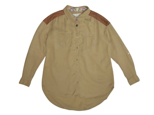 DoReMi Unique Series –  cat pocket beige shirt