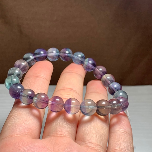 10.透明度高☆美グラデーションフローライト・ブレスレット