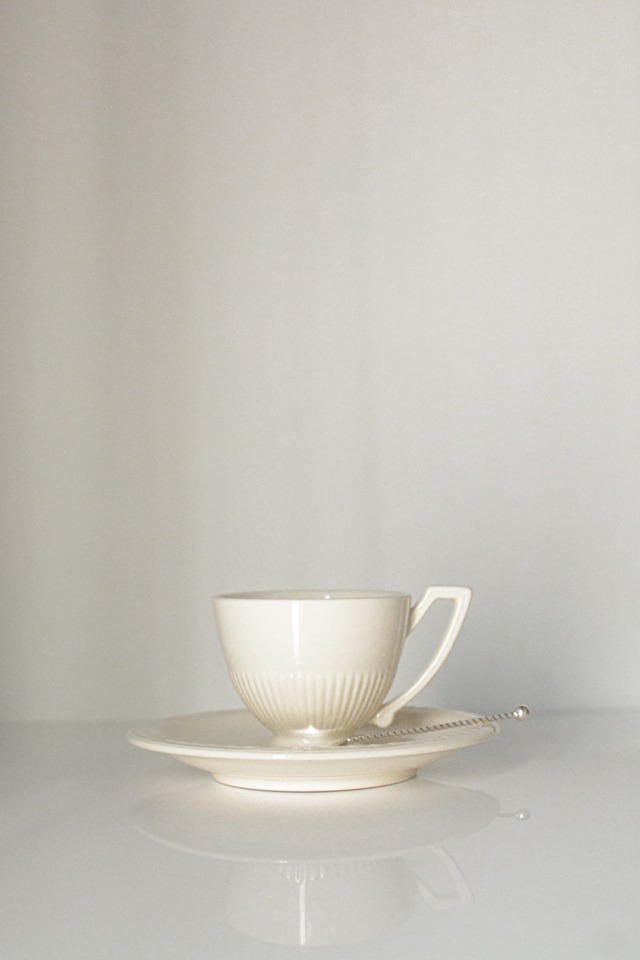 vintage cup & saucer Royal Creamware RECAMIER Ⅱ