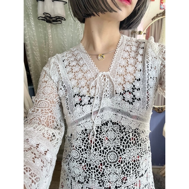lace dress