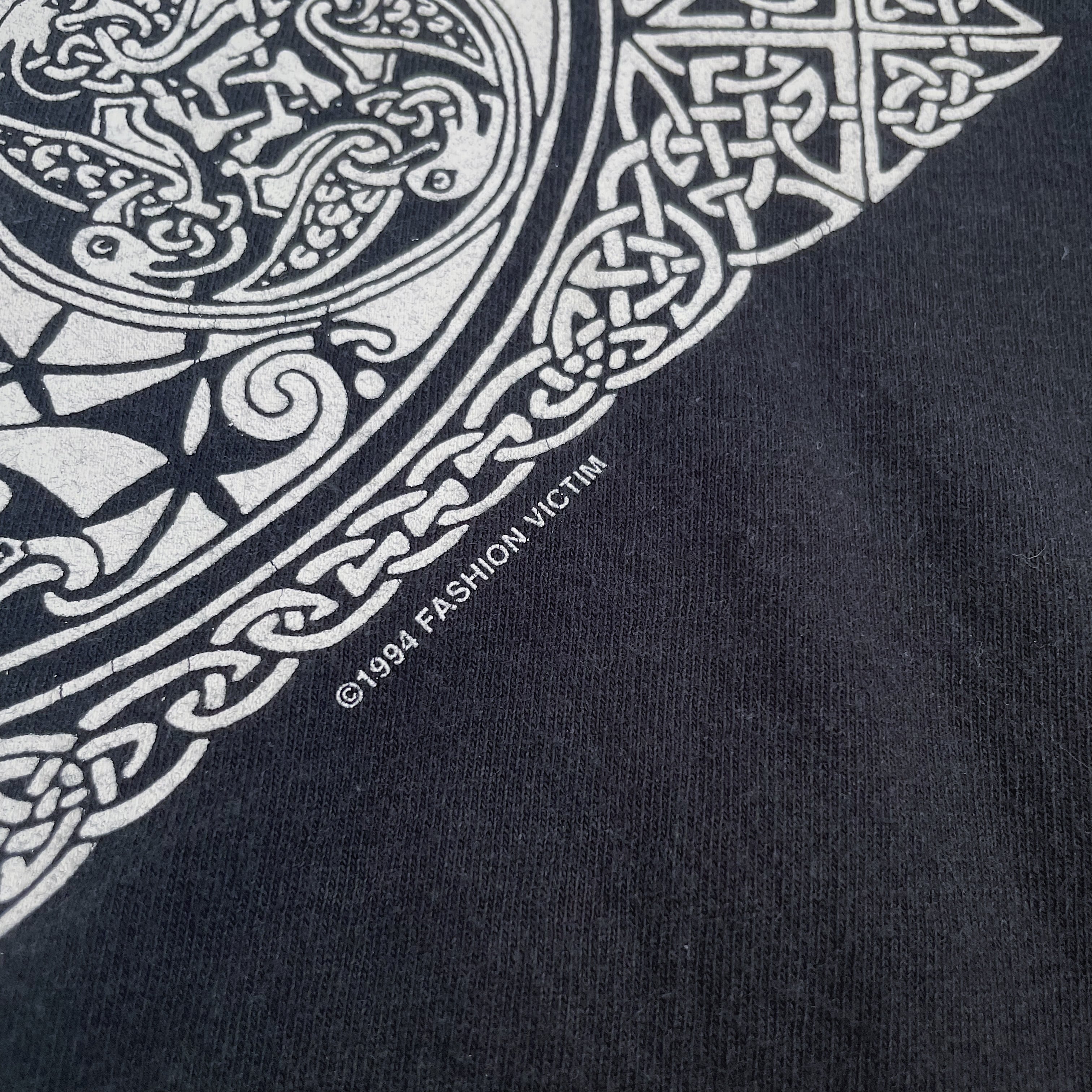 00s FASHION VICTIM L/S “ケルト柄” | Avalon -vintage-